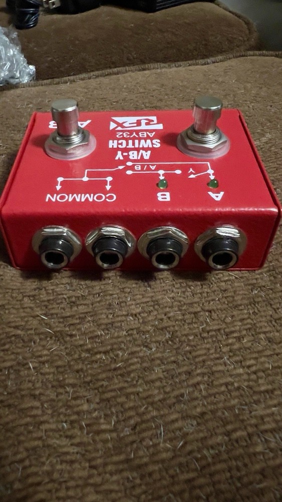 RFX ABY32 A/B/Y Guitar Switcher