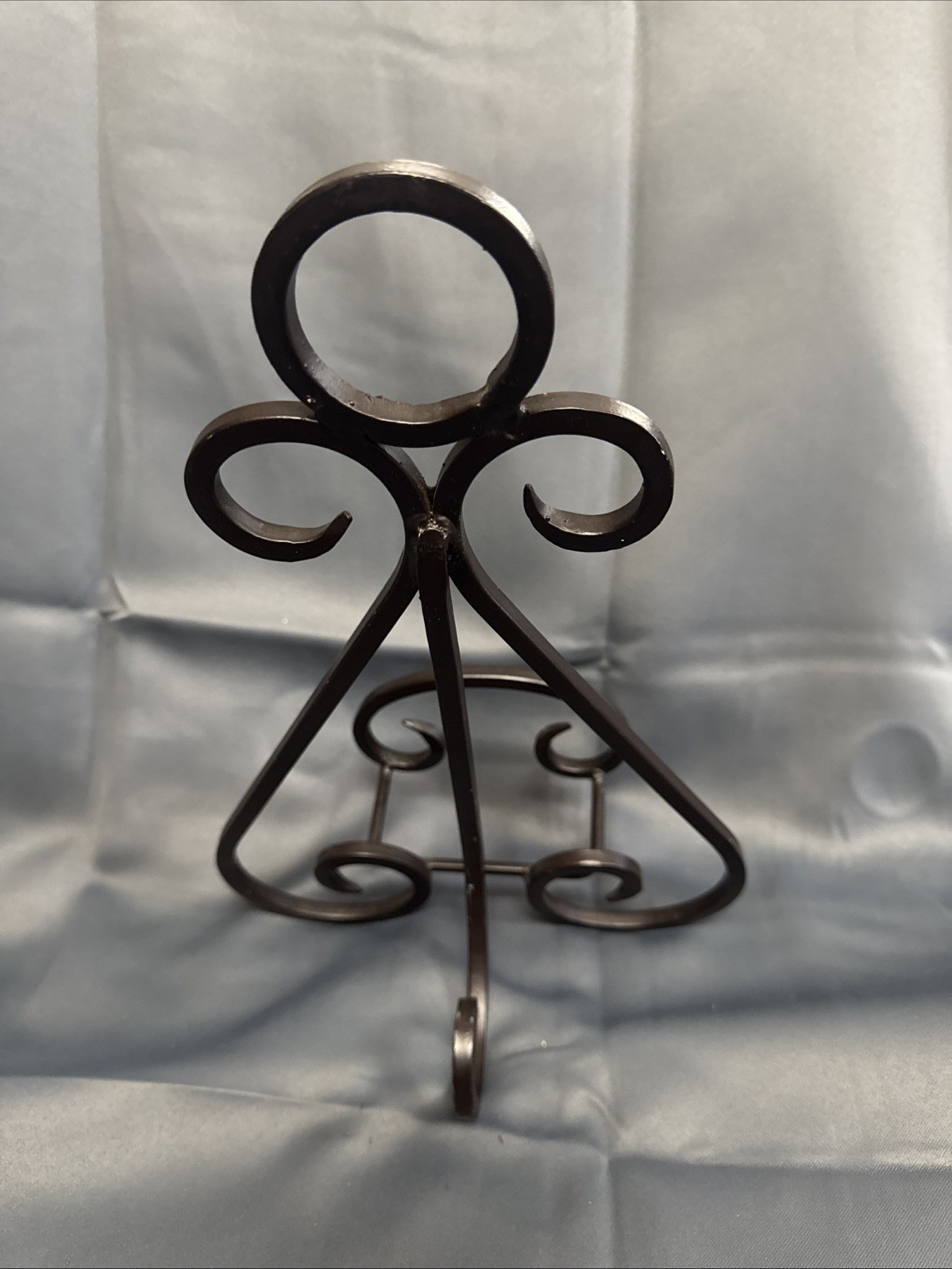 Vintage - Wrought Iron -Ornate Scroll Display Easel - Plate/Picture/Book/Artwrk