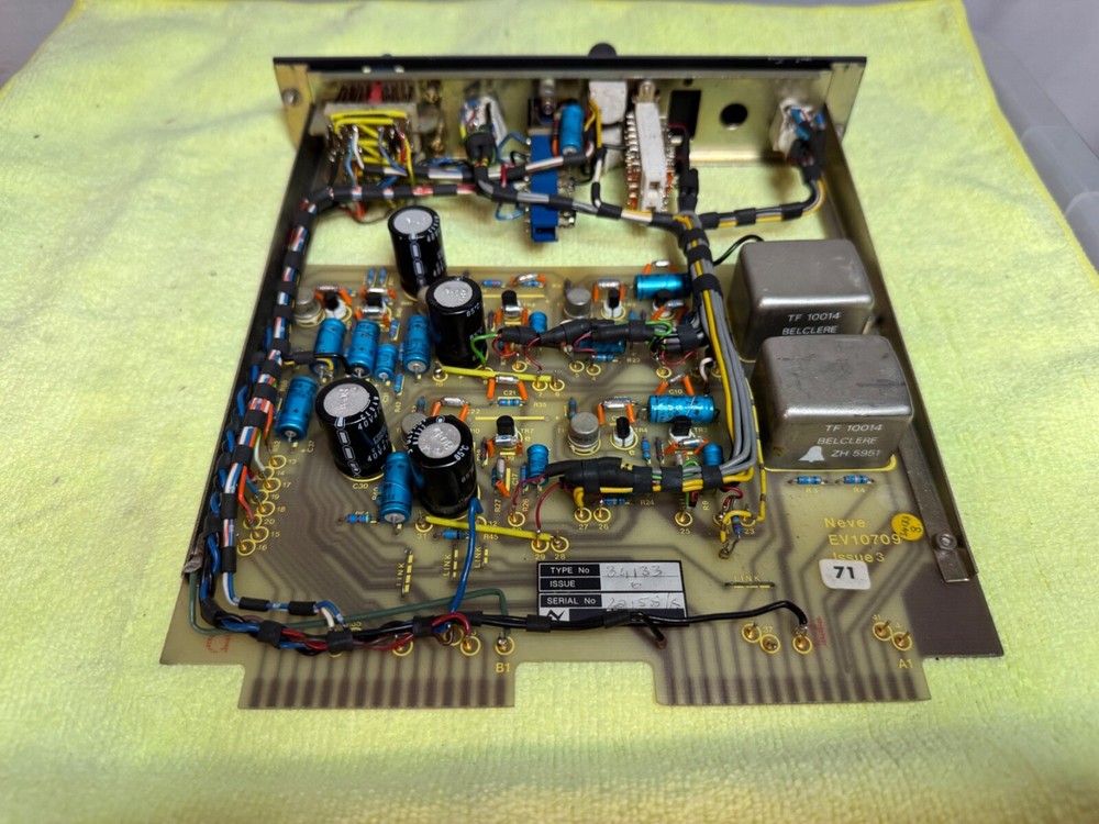 Neve 34133 Stereo Line/Mic preamplifier
