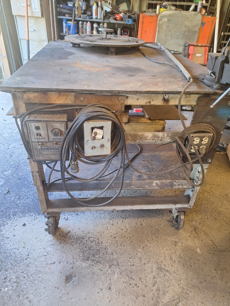 Welding Table With Rotating Table