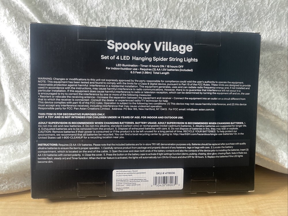 🆕 Spooky Village 4 Count LED Spooky Sparkle Spider Light Set