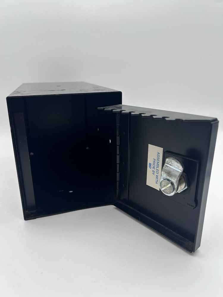 AMSEC Under counter Safe With Key, Heavy Solid Steel