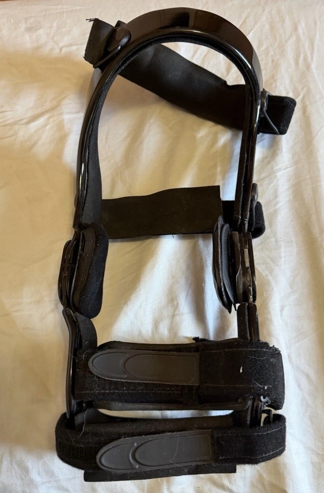 Donjoy Defiance Knee Brace - Left - Large