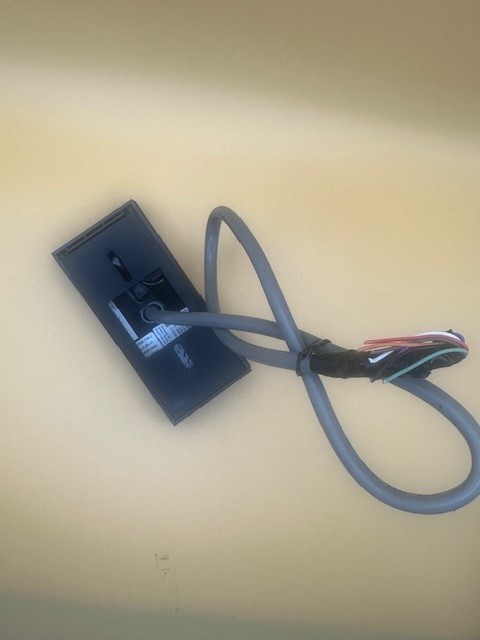 HID iCLASS R10 SMART READER 6100