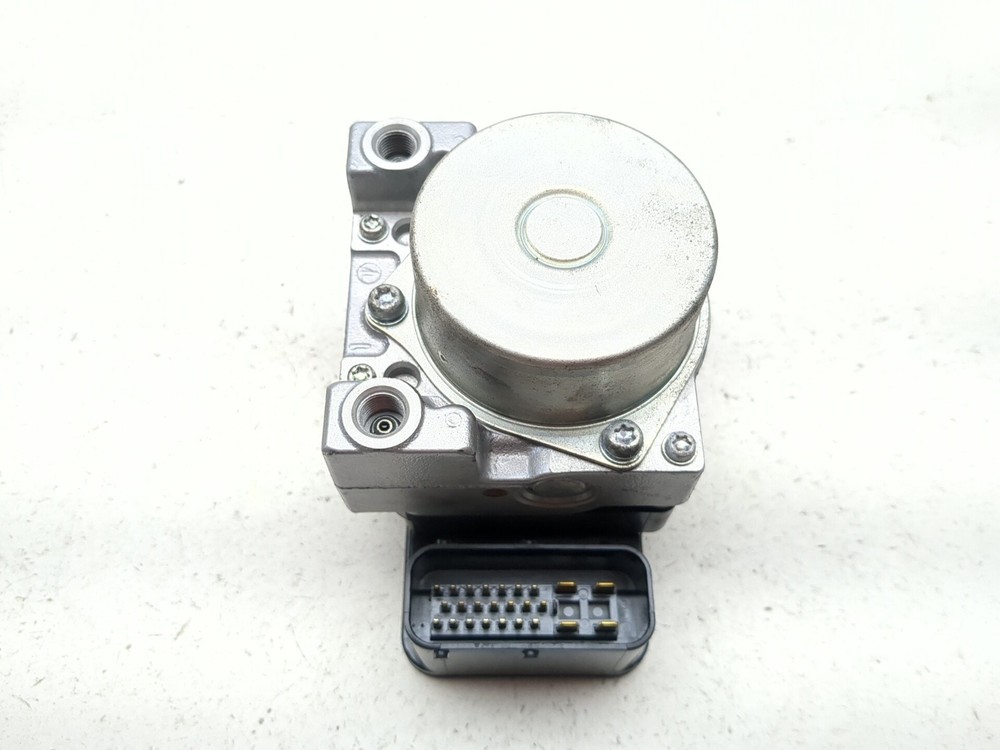 11-14 Triumph Tiger 800 ABS Modulator T2022016