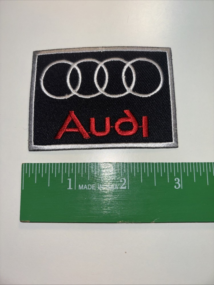Audi (iron on embroidered patch)