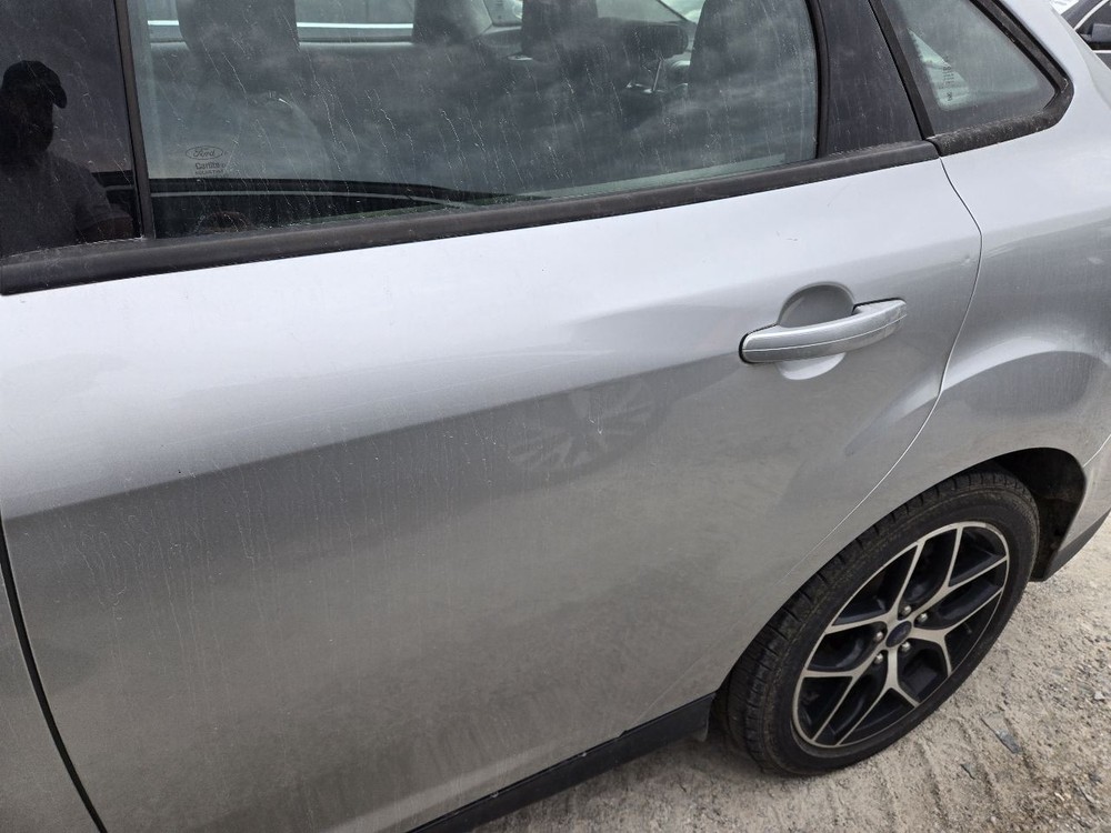 2015-2018 Ford Focus Front 4.2" Display Screen