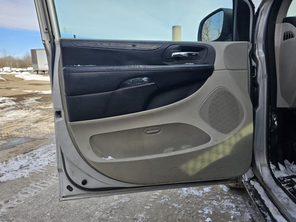 Temperature Control AC Front Dash Mounted Dual Zone Fits 11-20 CARAVAN 2411375