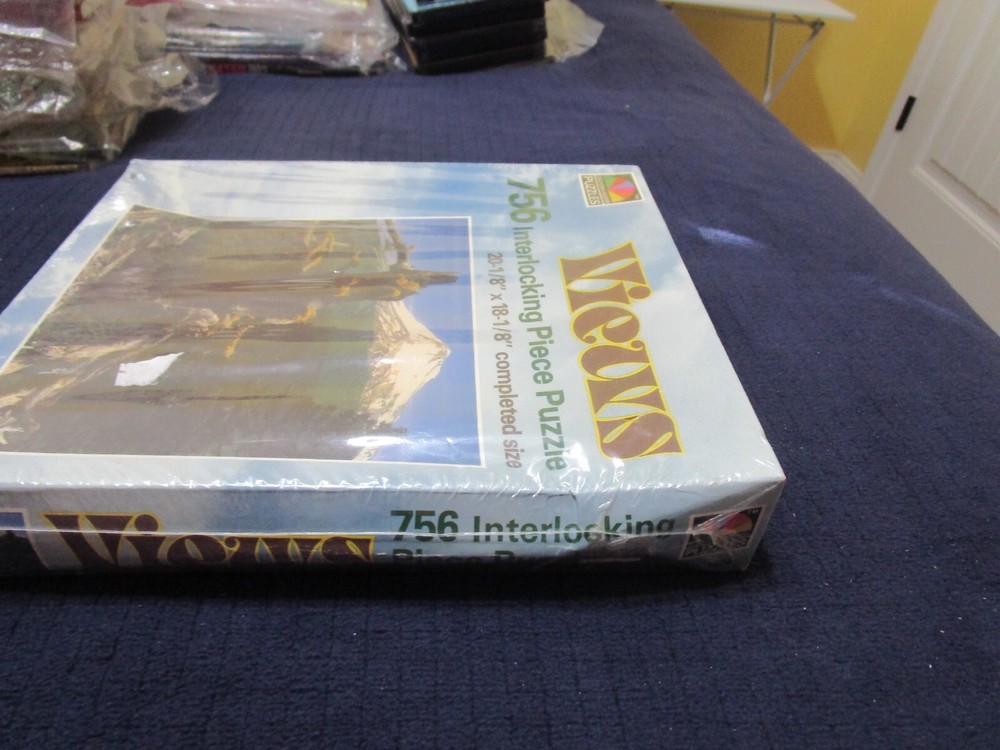 VIEWS 756 Interlocking Piece Jigsaw Puzzle #1594