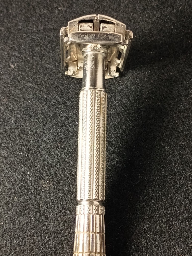 Vintage Gillette D3 Super Speed Razor