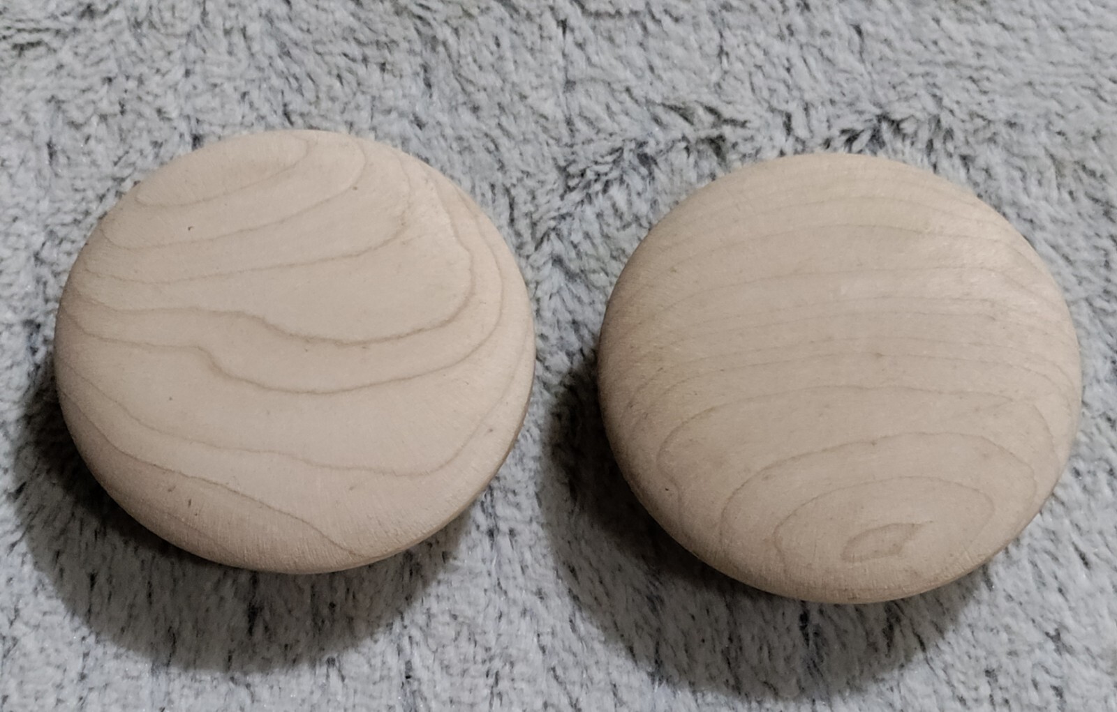 2 WADDELL 3" ROUND UNFINISHED MAPLE WOOD CABINET / DRAWER KNOBS, NO.921 VINTAGE