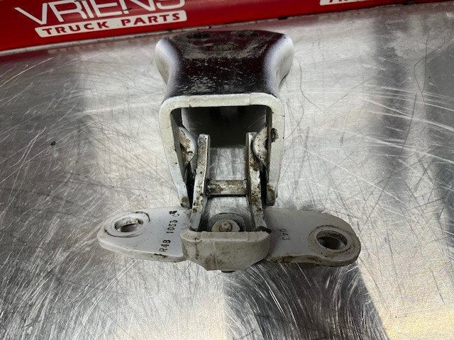 PETERBILT PETERBILT HINGE-DOOR LOWER R48-1053