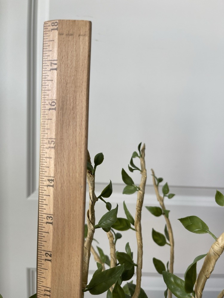 Decorative Handmade Wire Tree