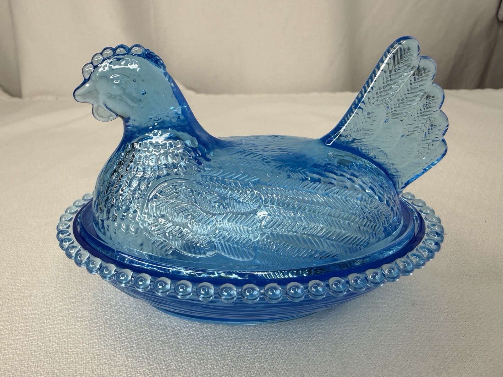 New Production Indiana Style Acrylic Plastic Hen On Nest Chicken Dish (Blue)