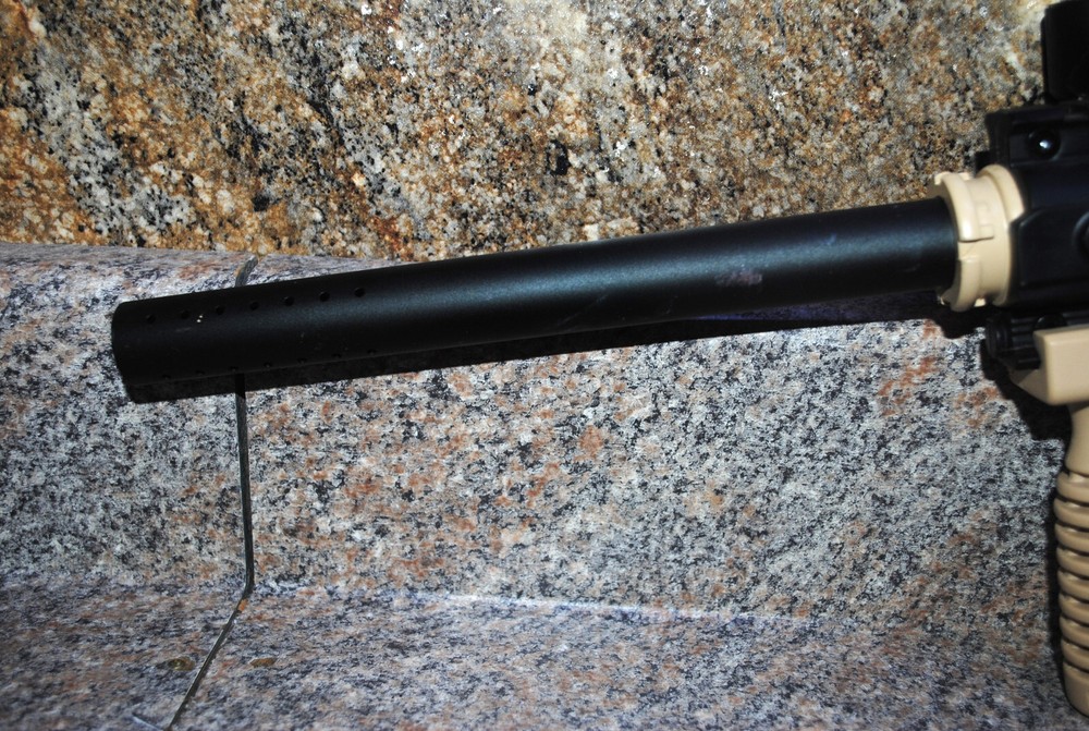 Tippmann Cronus Basic Paintball Gun .68 Caliber Marker- w/ 6 carriers