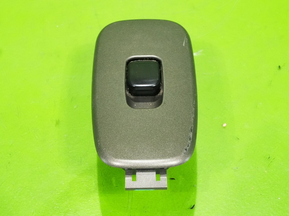 01-05 IS300 OEM rear back door power window lock switch button control
