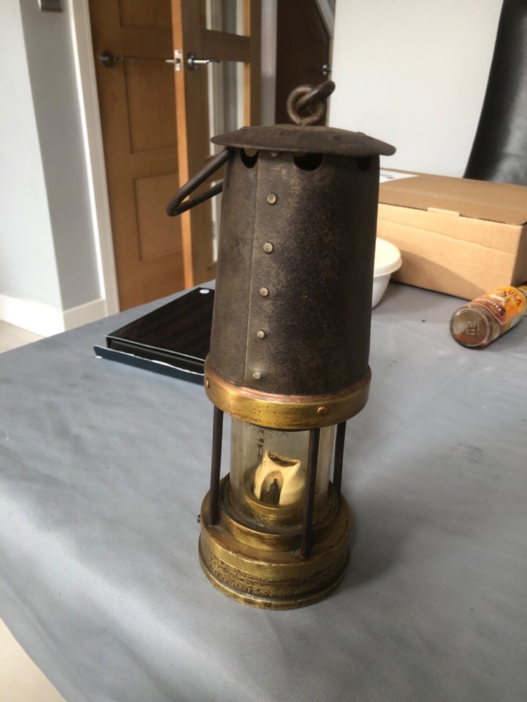 Patterson Type B7 Miners Lamp #22