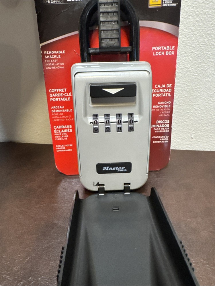 Master Lock SafeSpace 5424D Portable Lock Box with Light Up Dials