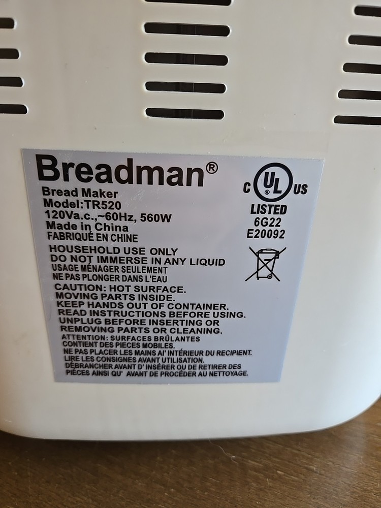 Breadman TR520 Bread Maker Machine 8 Settings 2lb Loaf Auto Bake Dough White
