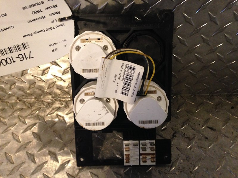 2012 Kenworth T660 Gauge Panel (716-10049)