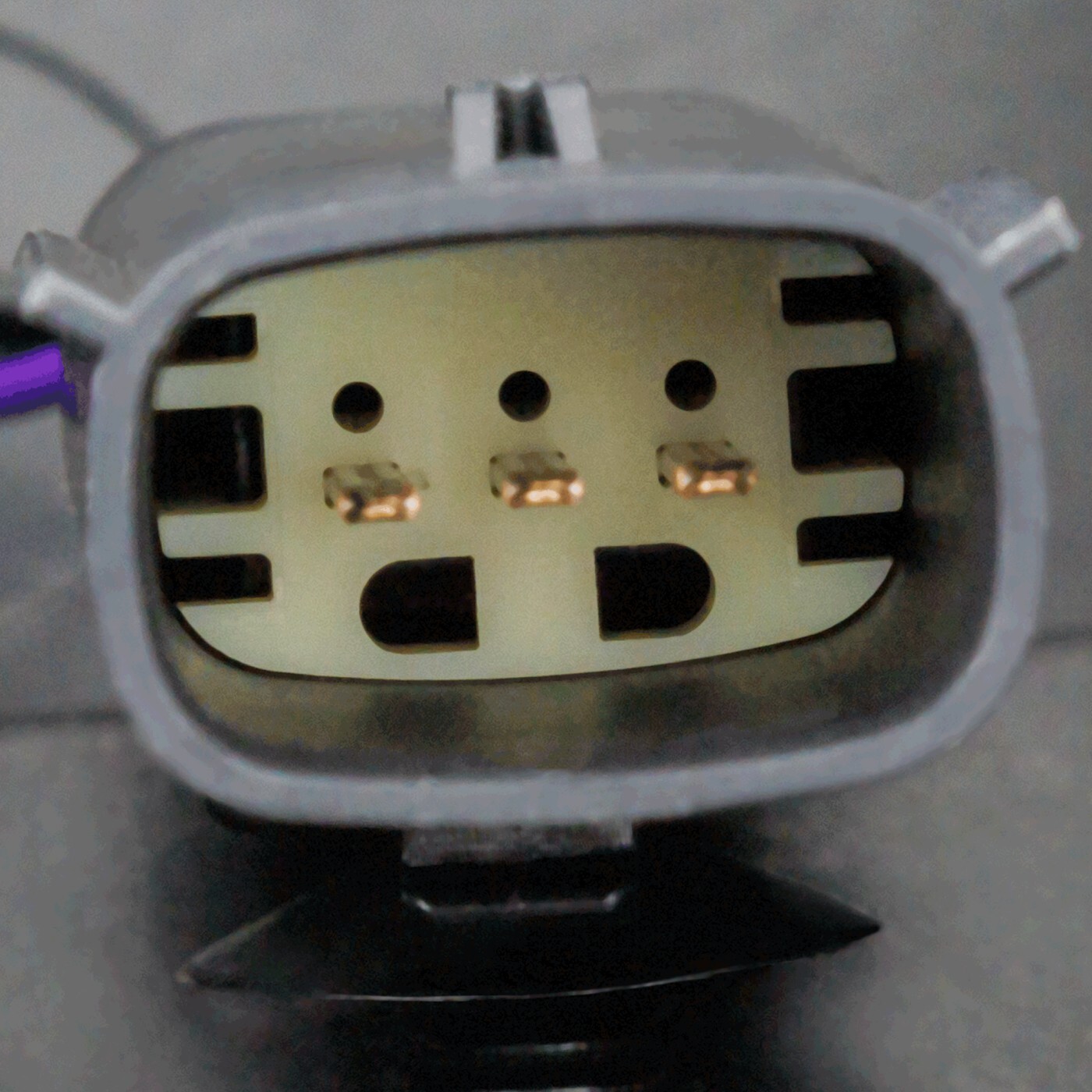 Active Grille Shutter For 2019-2022 Chevy Silverado 1500 and 1500 LTD Upper CAPA