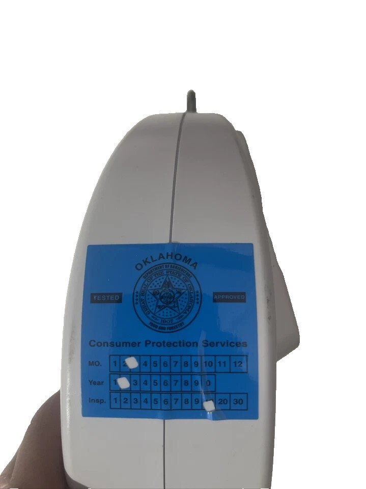 Cardinal Scale SCS30A Dectecto Solar Hanging Scale 30 Pound Maximum Capacity