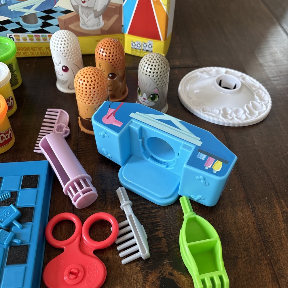 Play Doh Sets 2x Shape And Learn Classic Pet Salon Open
