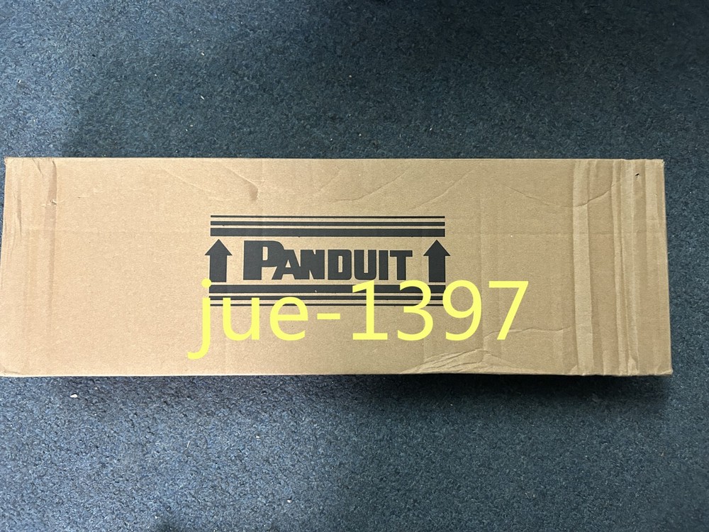 Panduit CPPLA24WBLY Mini-Com 24 Port Angled Modular Patch Panel Port 1 RU BL