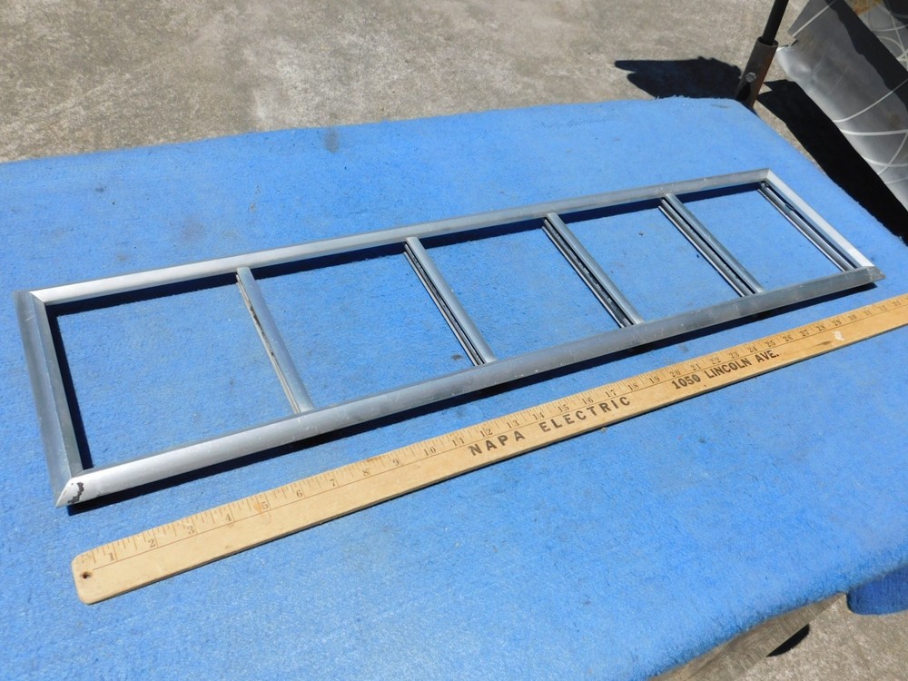 Seeburg HF100G HF100R Program Holder Frame Assembly # 406245