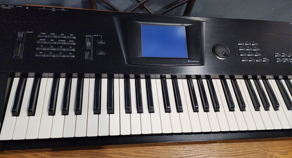 Korg Trinity V3 with MOSS black