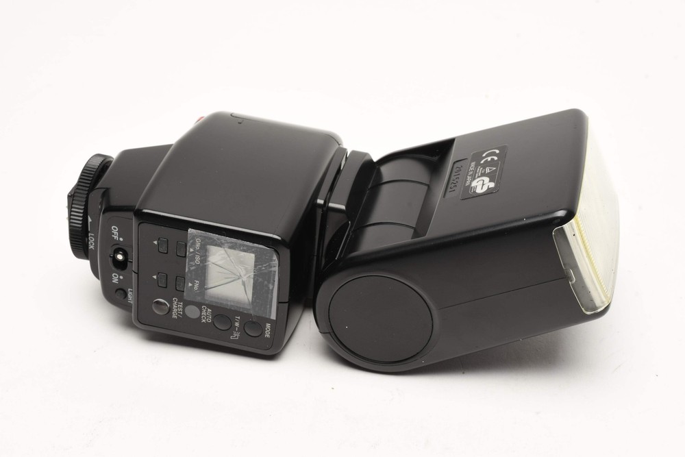 Olympus FL-40 Electronic flash, works great - *Cracked LCD screen