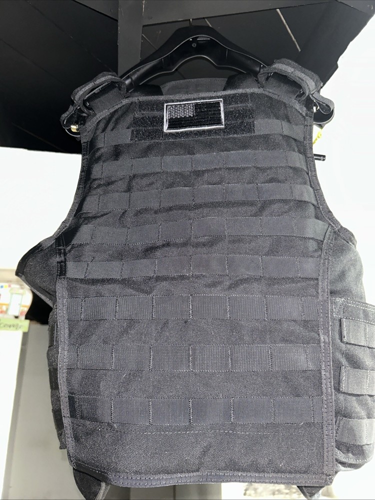 Body Armor And Level3+ Front , Back And Side Plates With Pads