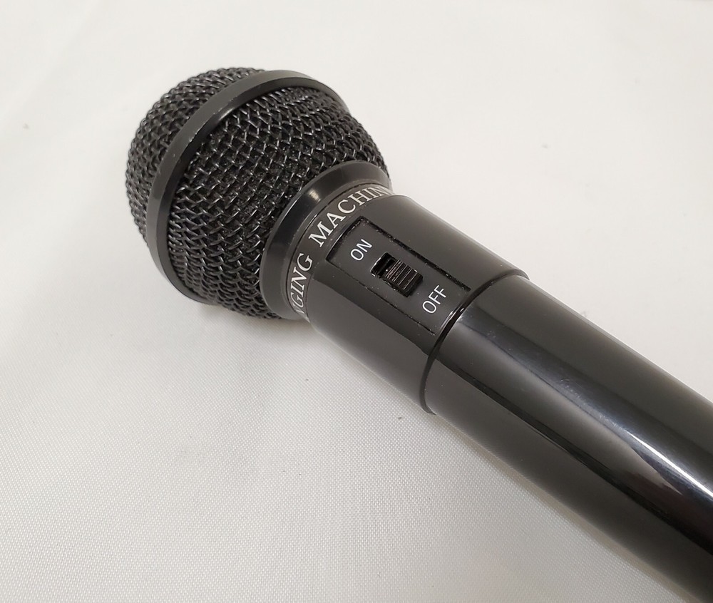 The Singing Machine SMM-200 Dynamic Cable Consumer Microphone
