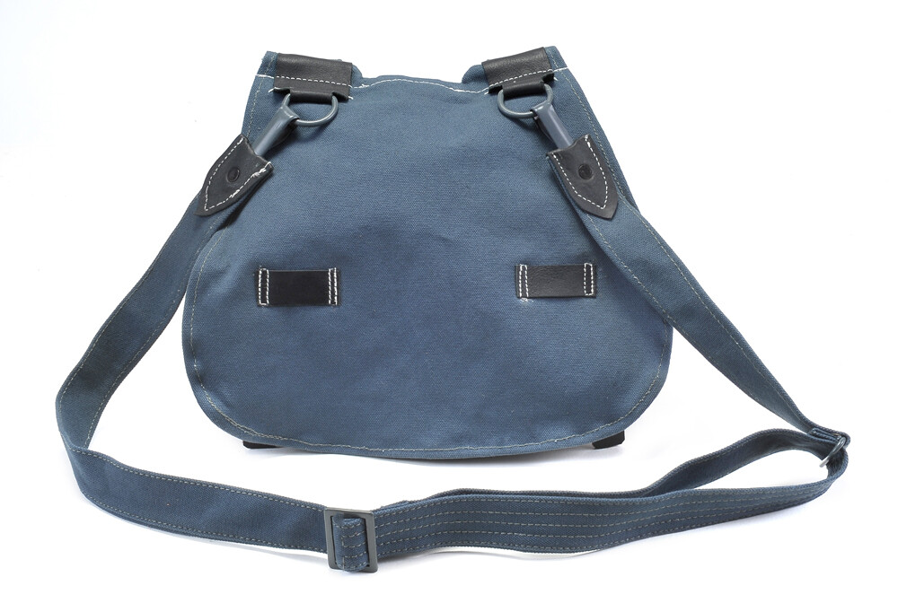 German WW2 M31 Bread bag with Shoulder Strap Luftwaffe Blue