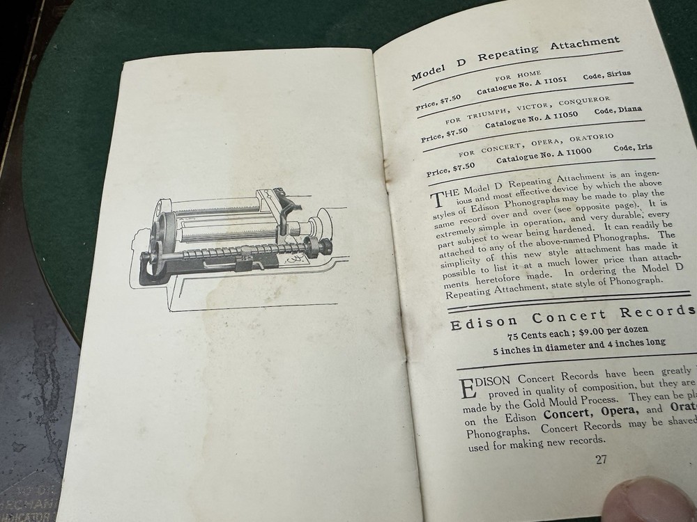 Original 1905 Edison Cylinder Phonograph catalog