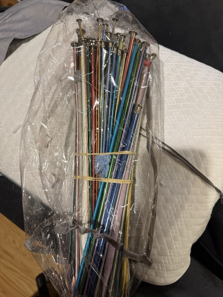 Single Point Metal Colored Knitting Needles Mixed Lot Assorted Bundle