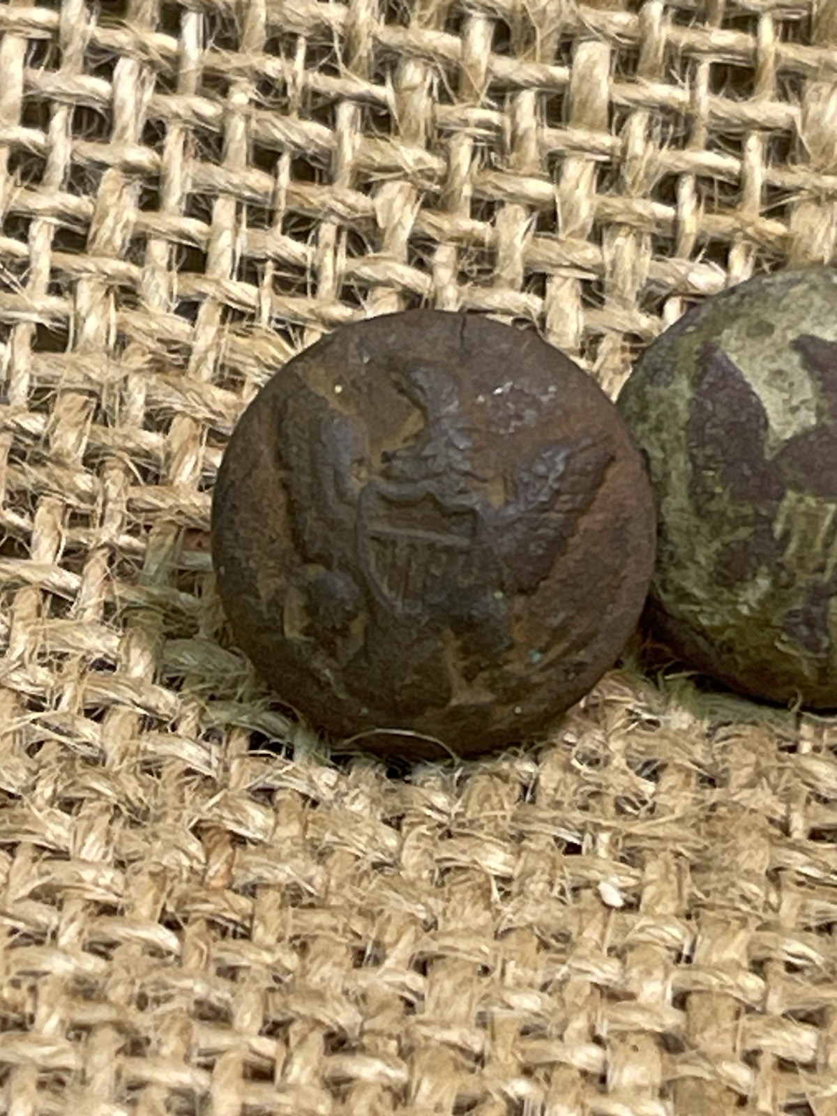 Four Dug Civil War Eagle General Service Cuff Buttons Complete With Shanks N. Ga