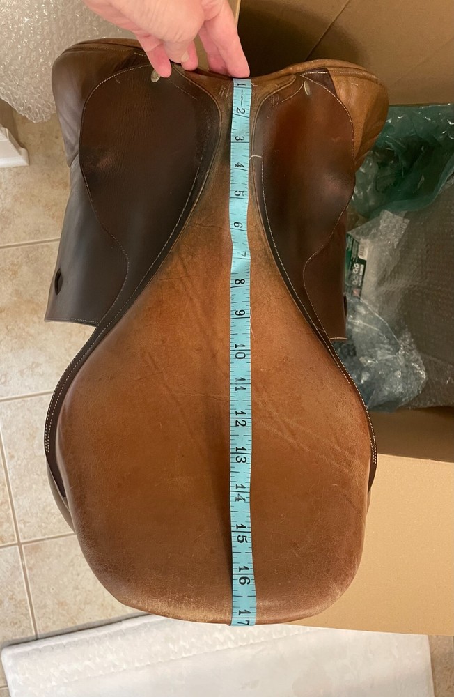 18” Butet Saddle jumping saddle