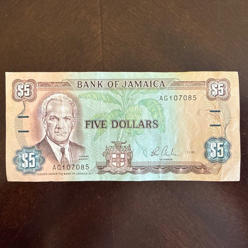 JAMAICA  FIVE DOLLARS  Banknote 1985