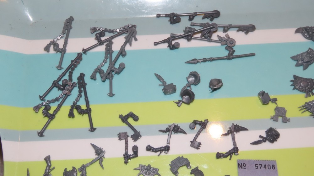 Games Workshop Warhammer Lizardmen Bits Box Spares Saurus Cavalry OOP Parts New