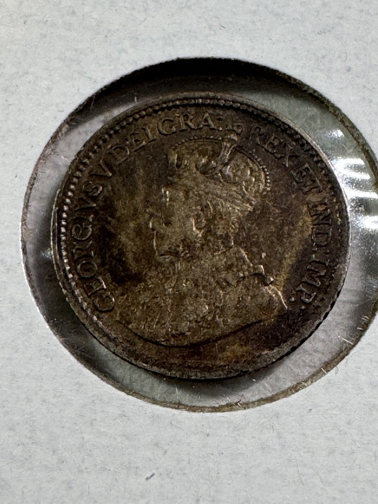 1918 Canada 5 Cents Small Silver Coin