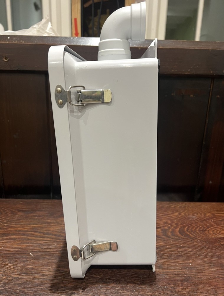 Diamond Select Back To The Future Flux Capacitor Replica