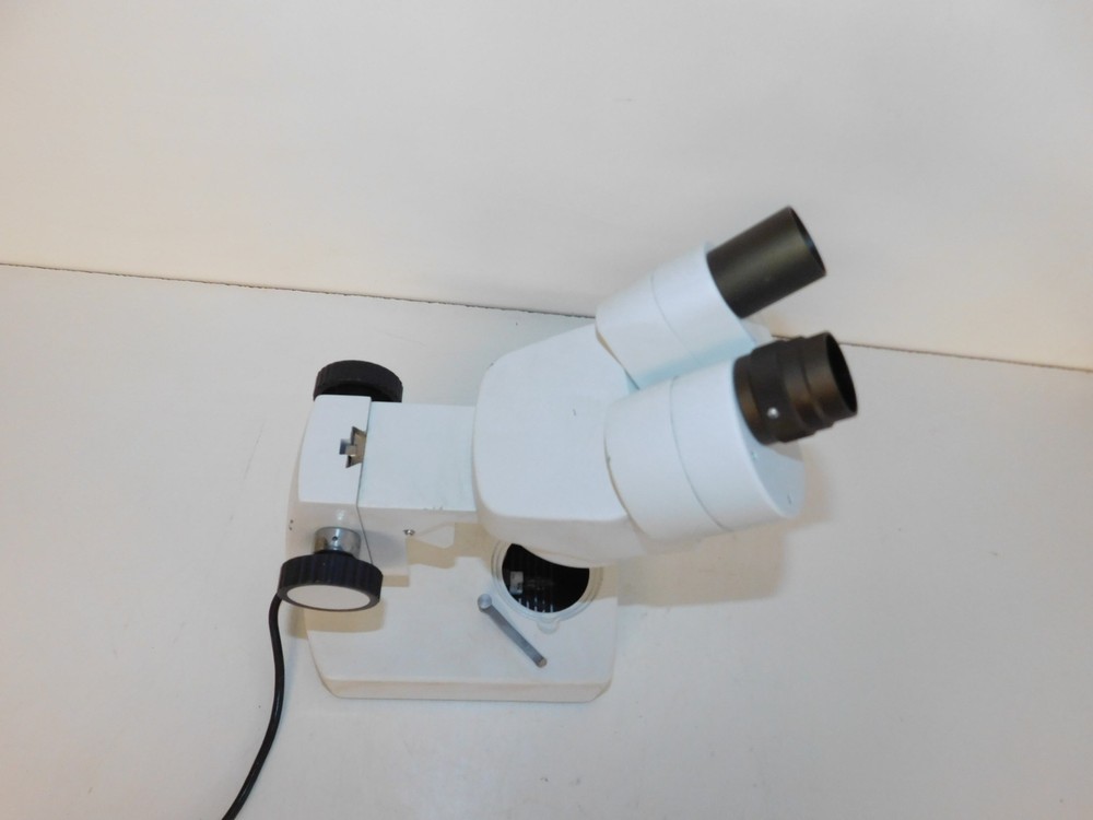 VISTAVISION MICROSCOPE (QF40)