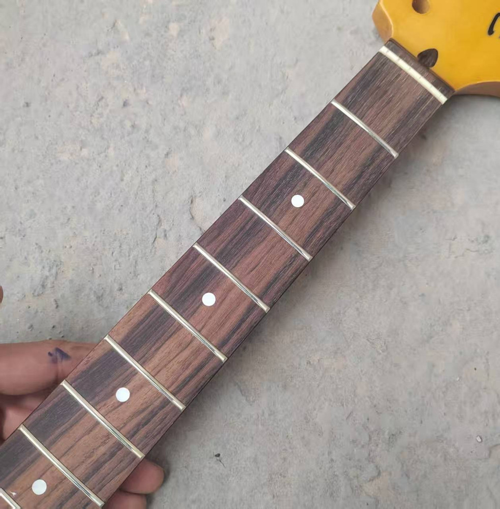 STARCASTE F logo.. Neck - Maple - "C" shape