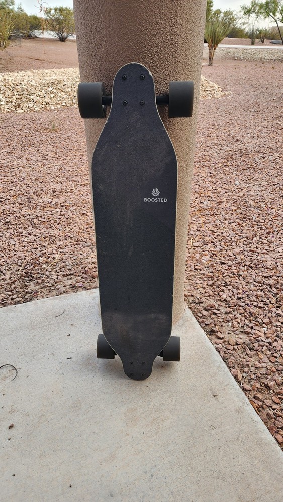 Boosted Board Stealth W/ Charger and Amnesia Chip Installed