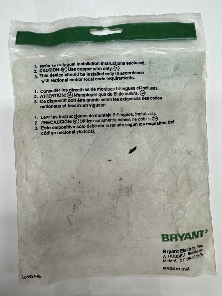Bryant 70830NP Locking Plug, 2P 3W Grounding 30A 480V AC