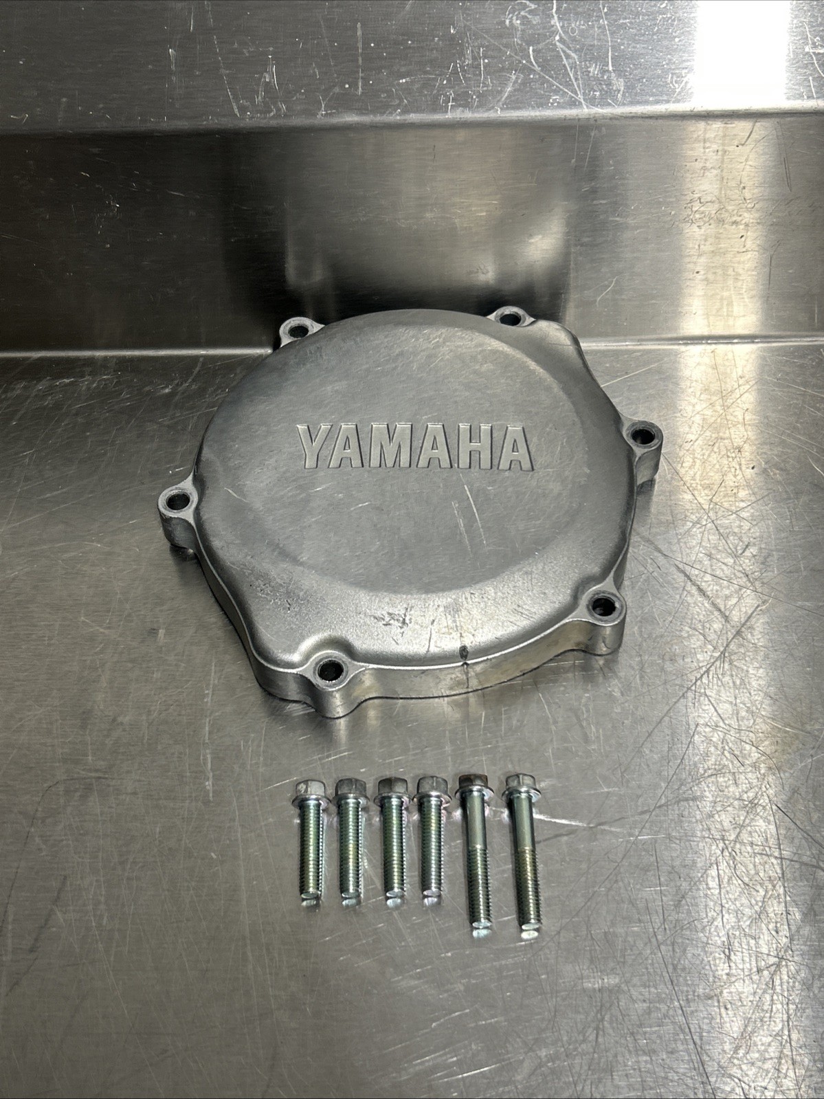 2018 18 - 23 Yamaha YZ 65 GENUINE OEM OUTTER Clutch Cover WITH BOLTS GOOD USED