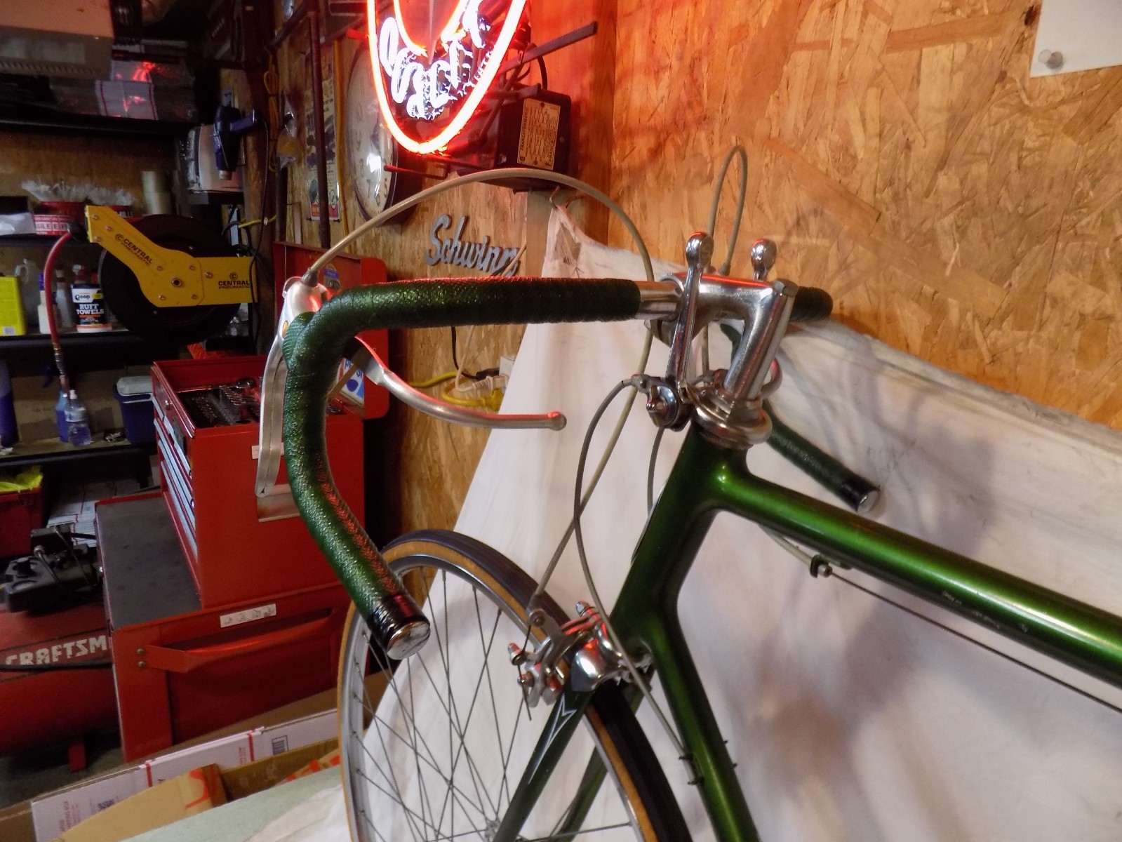 1972 SCHWINN VARSITY MENS 10-SPEED CAMPUS GREEN ROAD BIKE CONTINENTAL RACER 27