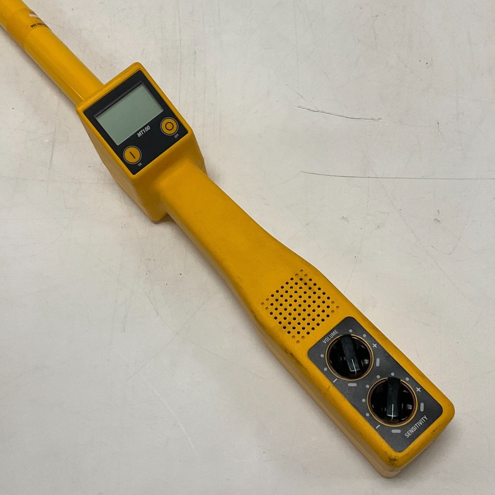 Bosch MT100 Magnetic Locator Yellow