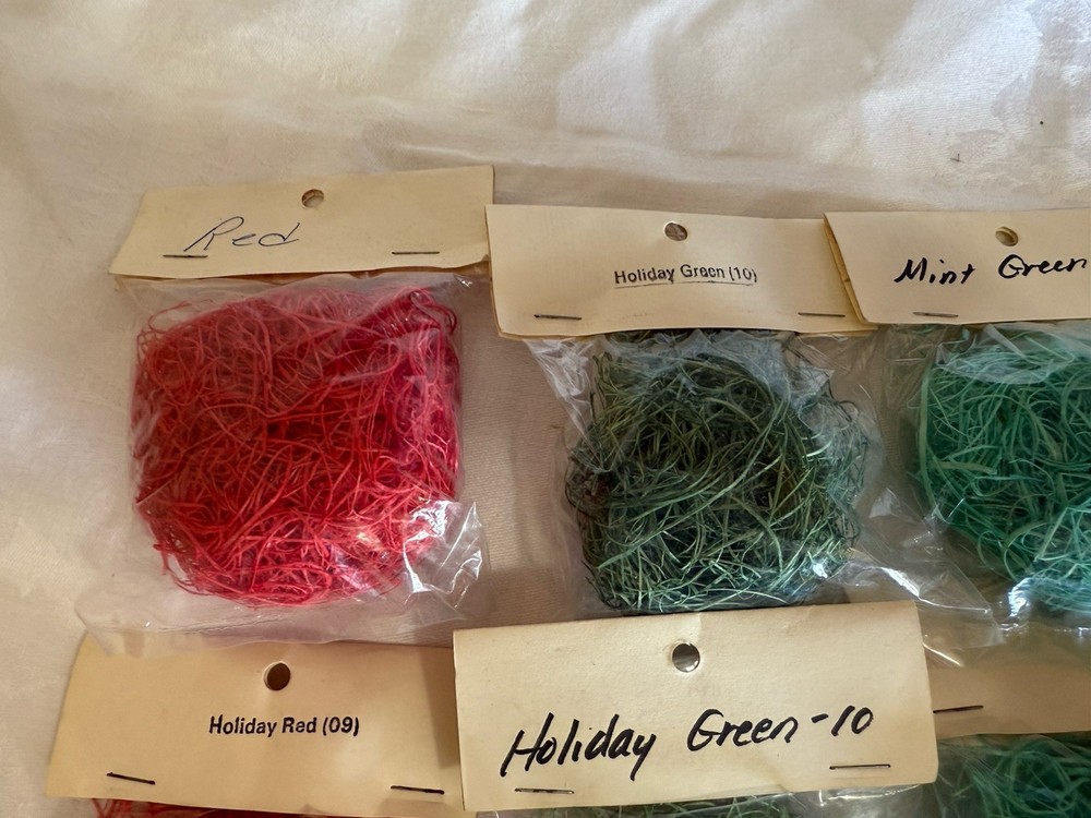Excelsior For Floral & Craft Projects Green & Red
